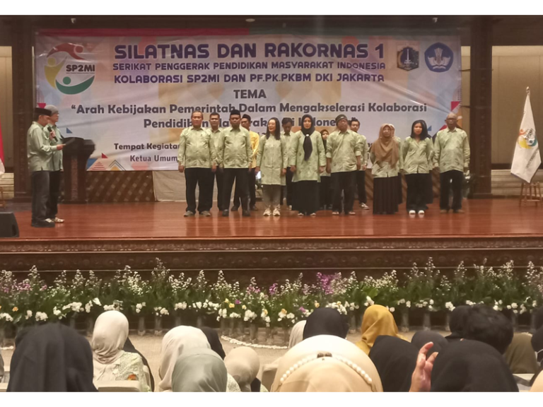 Kabar Hangat: Silatnas dan Rakornas SP2MI 2026 Torehkan Sejarah Baru, Menteri Sosial Turut Hadir (Cek Faktanya)