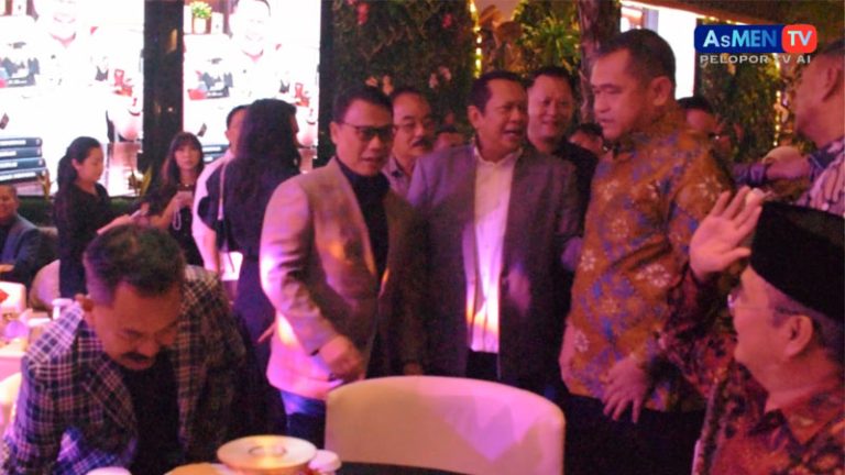 Sorotan: Jenderal TNI Maruli Simanjuntak Hadiri Milad Sekaligus Peluncuran Buku Bamsoet yang Berjudul “Politik Hukum Konstitusi” – Begini Penjelasannya
